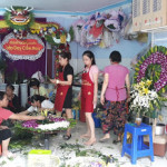 Dạy cắm hoa tang lễ truyền thống và hiện đại